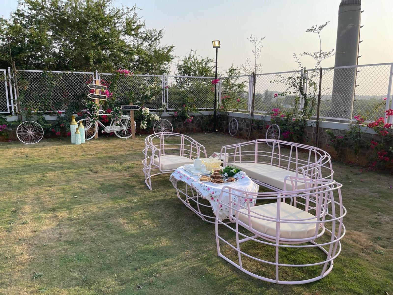 Ekostay Luxe - Casa Noah - Paddle Court & Sunset Point ロナバラ エクステリア 写真